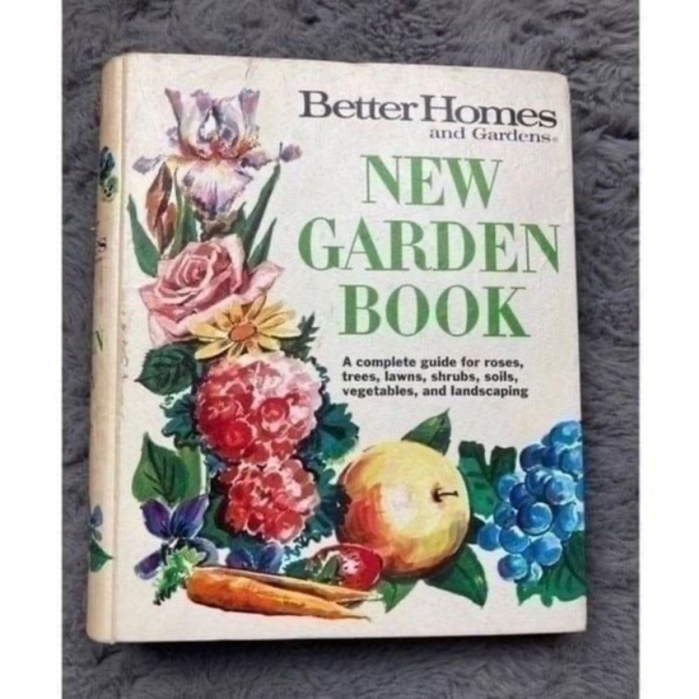 Better homes and gardens vintage new garden book